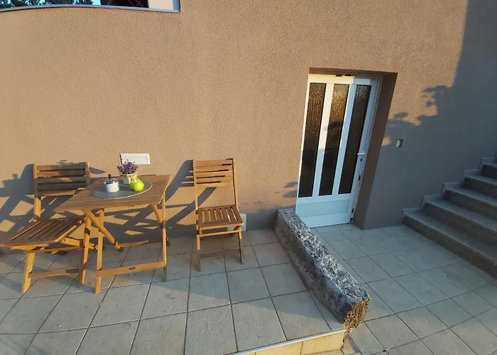 Studio Apartman Marko